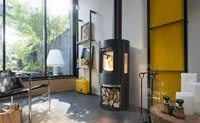 Купить Печь-камин Invicta Poele Neosen Etanche в интерьере чугунная в Слуцке в Слуцке