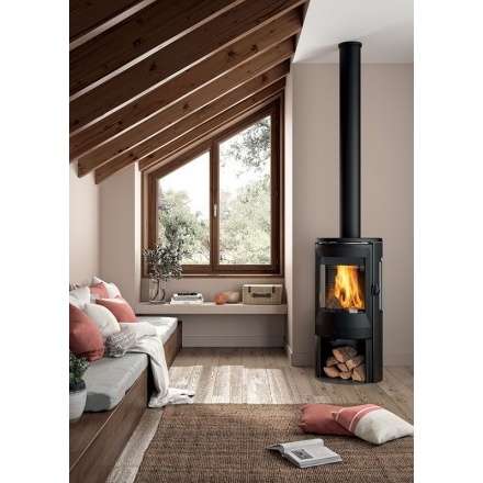 Купить Печь-камин Invicta Poele Neosen Etanche в интерьере чугунная в Слуцке в Слуцке