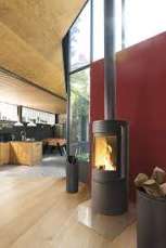 Купить Печь-камин Invicta Altara Plus в интерьере чугунная в Слуцке в Слуцке