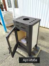 Недорогой камин со стеклом Бавария Оптима с плитой фото в Слуцке