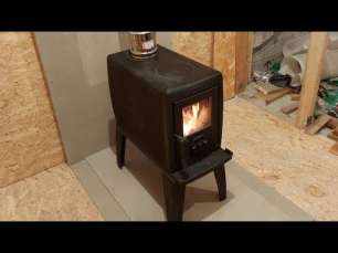 Печь-камин чугунный FireWay Zeige в интерьере Амазонка бай фото в Слуцке