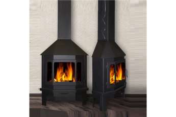 Стальной камин Бавария Мюнхен со стеклом угловой чёрный (без перемычки) фото в интерьере в Слуцке