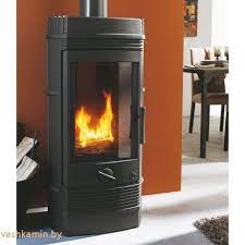 Печь-камин чугунный Invicta Gomont в интерьере Амазонка бай фото в Слуцке