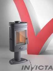 Печь-камин чугунный Invicta Mesnil в интерьере Амазонка бай фото в Слуцке